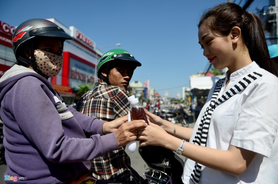Tuyen duong an uong mien phi ngay ram o Binh Duong hinh anh 7