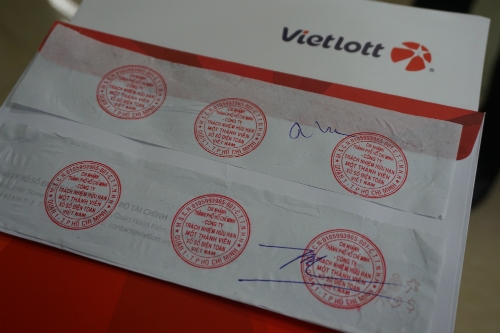 nguoi-trung-doc-dac-vietlott-duoc-tra-thuong-bi-mat-ra-sao-1