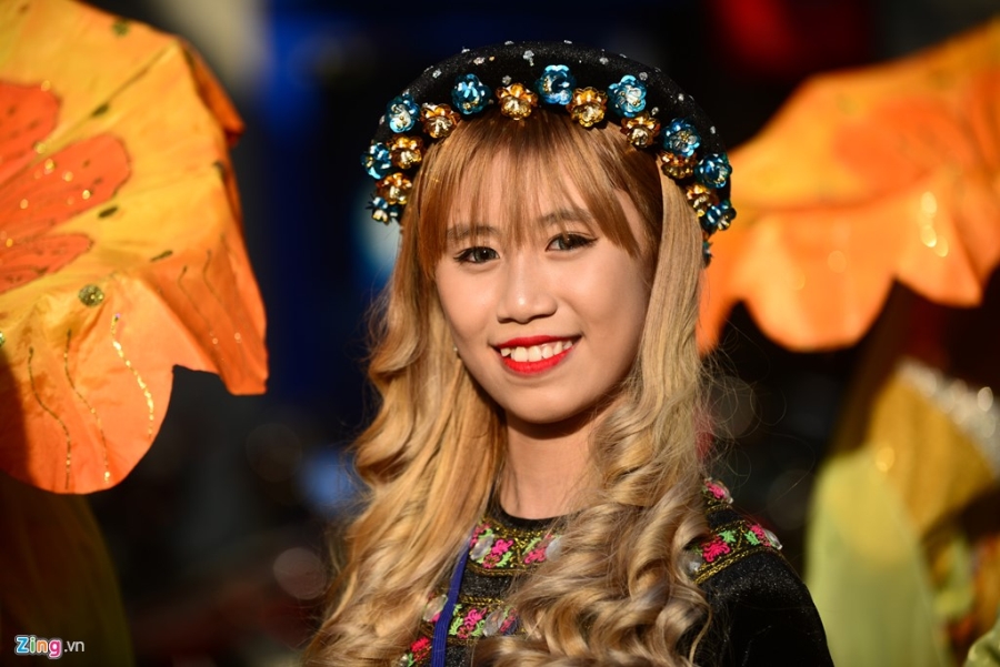 Nhung 'nang tho' noi bat trong Tet Nguyen tieu o Sai Gon hinh anh 2