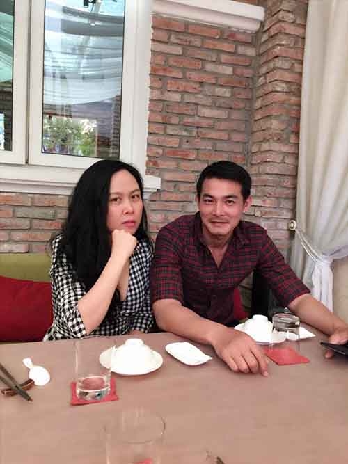 Bạn gái hơn 30 tuổi, 