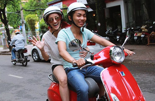Bạn gái hơn 30 tuổi, 