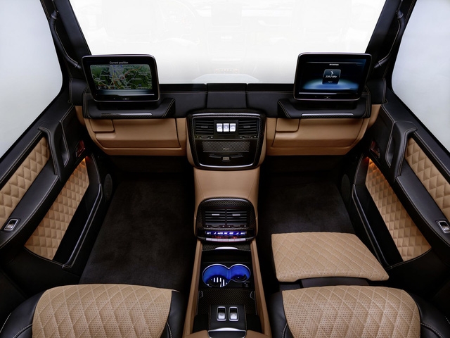 SUV siêu sang Mercedes-Maybach G650 Landaulet chính thức trình làng - Ảnh 9.