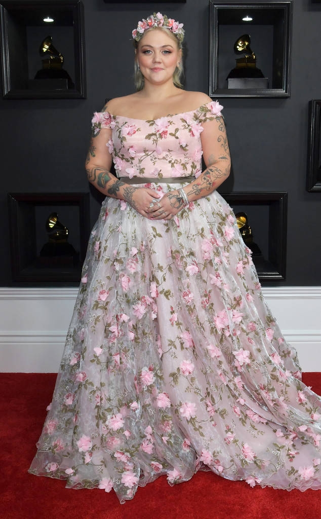 Thảm đỏ Grammy 2017: Người đẹp lộng lẫy, kẻ thả rông vòng 1 táo bạo - Ảnh 23.