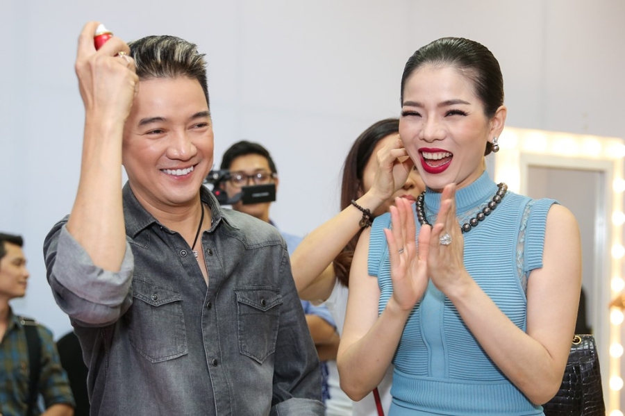 Dam Vinh Hung, Quang Le dep bat hoa de ngoi chung ghe nong hinh anh 6