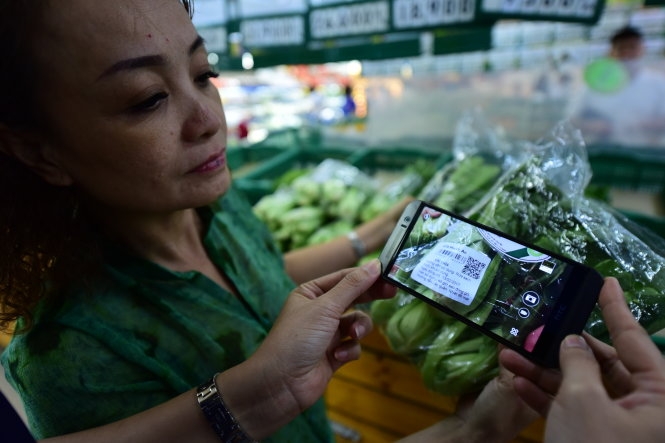 Truy xuất rau sạch: Tem ải tem ai? 