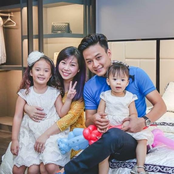 Vợ Hồng Đăng: Có người bảo tôi bỏ chồng đi!