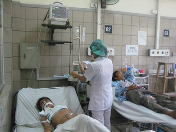 7 nguoi chet o lai chau: da co ket qua test nhanh mau ruou hinh anh 1