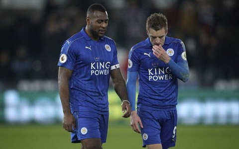Những công thần như Vardy hay Wes Morgan đang là vấn đề của Leicester. Nhung cong than nhu Vardy hay Wes Morgan dang la van de cua Leicester.