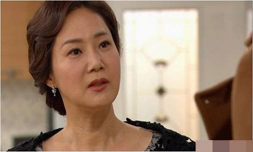 cai ket bat ngo cho nguoi me chong luon di noi xau con dau - 1