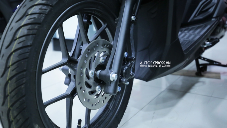 Bánh trước Honda Vario 150