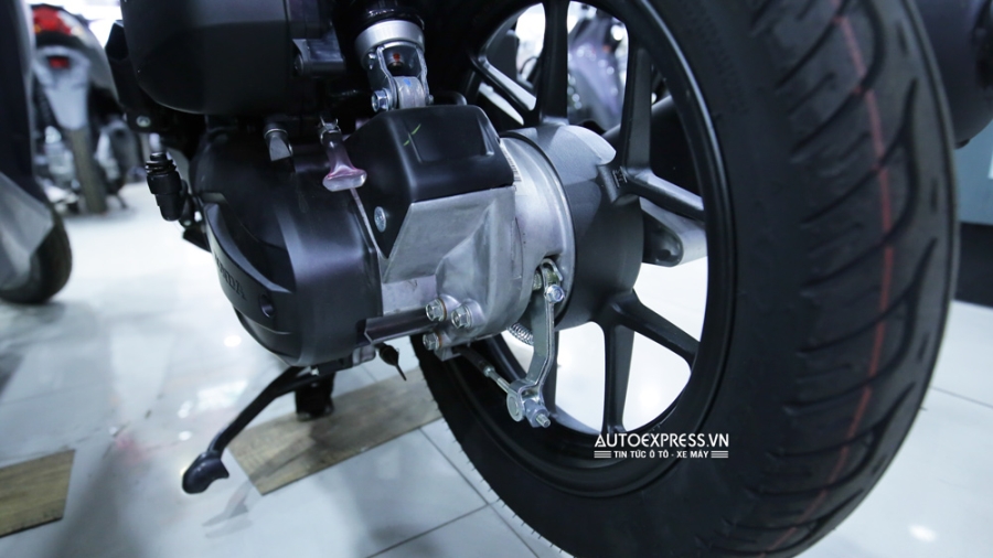 Bánh sau Honda Vario 150