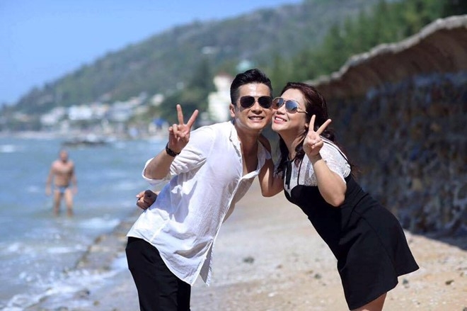 Hoang Anh ket hon voi ban gai Viet kieu sau mot nam yeu xa hinh anh 1