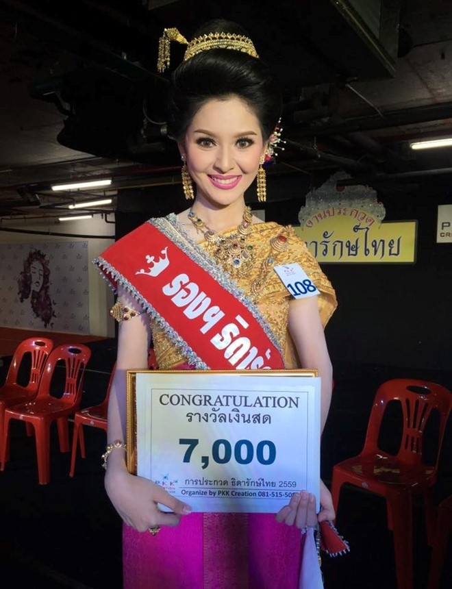 Co gai ban xang bat ngo noi tieng tren mang xa hoi hinh anh 8