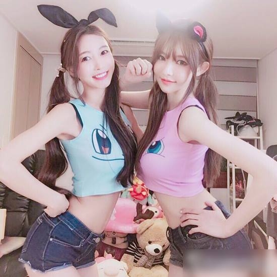 top 5 nu mc livestream xinh dep goi cam nhat dong a hinh anh 9