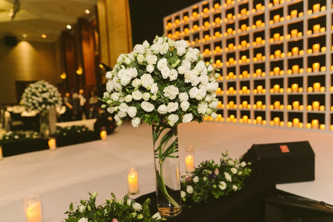 Cặp vợ chồng doanh nhân Hà Nội chi gần 1 tỷ để tổ chức đám cưới lung linh ngàn ngọn nến - Ảnh 10.