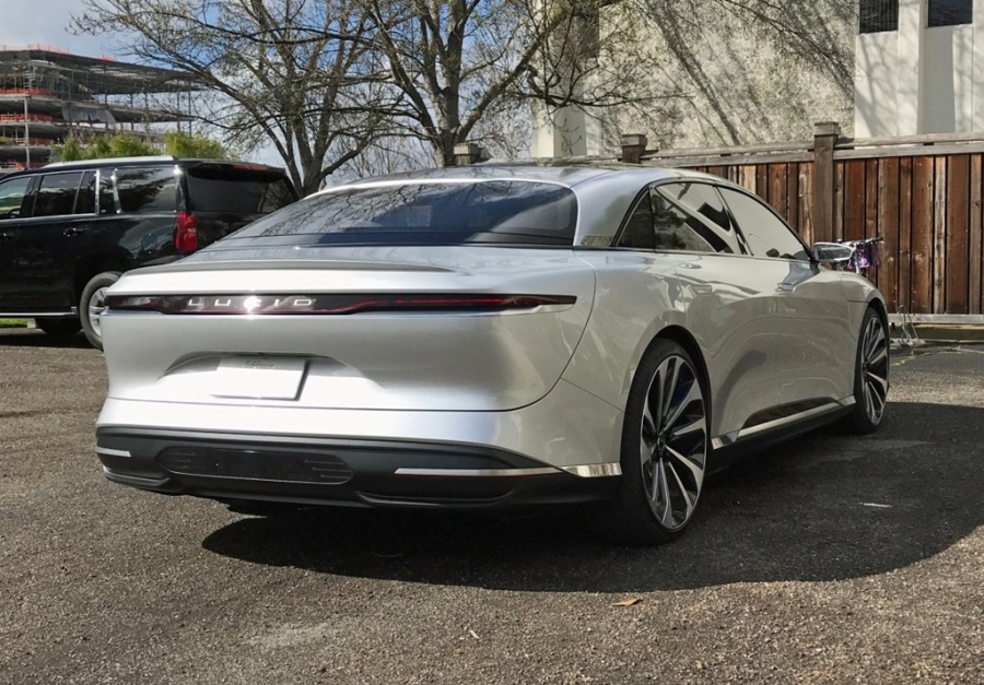 Chi tiet doi thu cua Tesla Model S manh 1.000 ma luc hinh anh 3