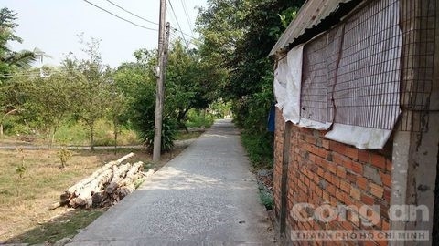 Cu nhau vi net po xe gay on, mot nguoi bi dam thung phoi hinh anh 1