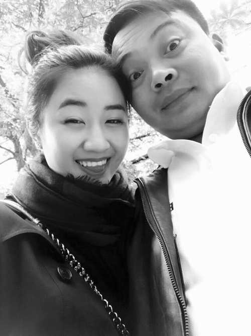 hoa-hau-thu-ngan-khoe-anh-hon-chong-dai-gia-thuo-hen-ho-2