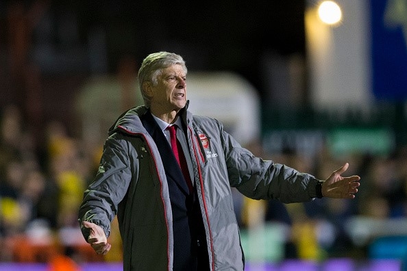 Arsene Wenger muon duoc nhu Sir Alex Ferguson hinh anh 1