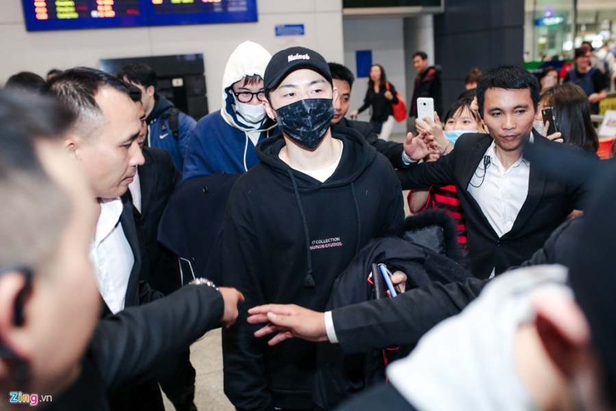 Block B tach nhom khi co mat o Sai Gon luc nua dem hinh anh 5