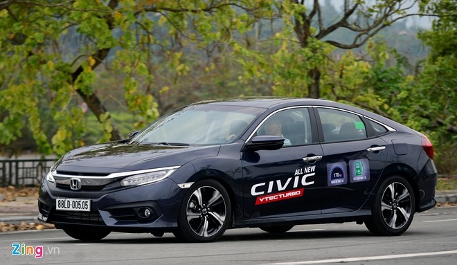 Danh gia Honda Civic 2017: Nhieu thay doi, the thao hon hinh anh 2