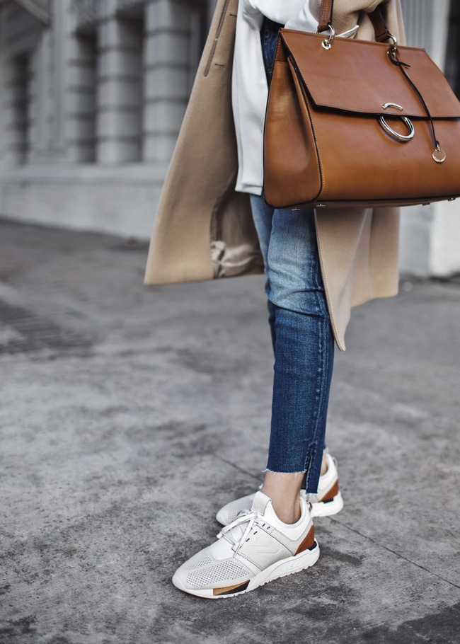 Loạt váy áo điệu đà, bay bổng sẽ đốn tim các nàng trong street style Châu Á tuần này - Ảnh 13.
