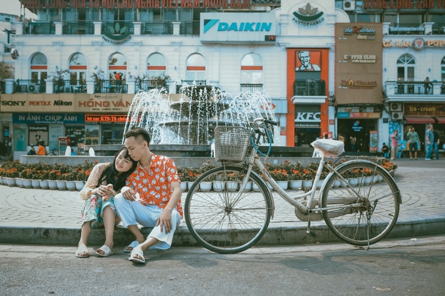 Anh ky yeu phong cach 'thanh nien Ha Noi nhung nam 90' hinh anh 7
