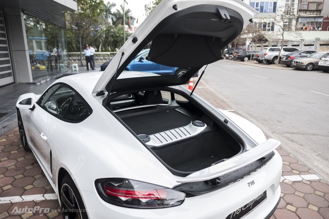 Khám phá Porsche 718 Cayman giá 4,5 tỷ Đồng tại Việt Nam - Ảnh 10.