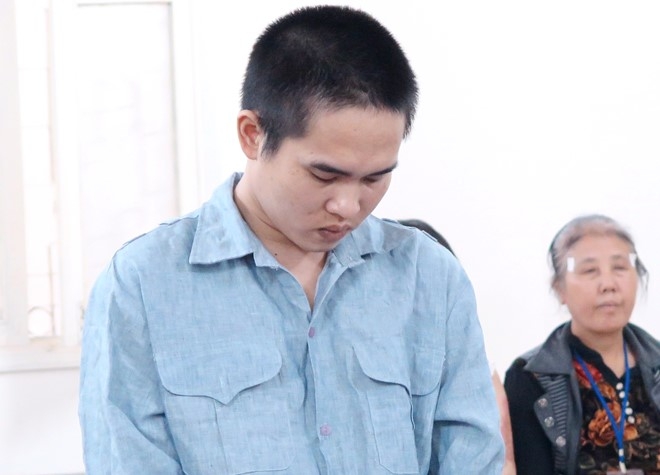 Nguoi chong tuoi xang dot vo mung 2 Tet linh 18 nam tu hinh anh 1