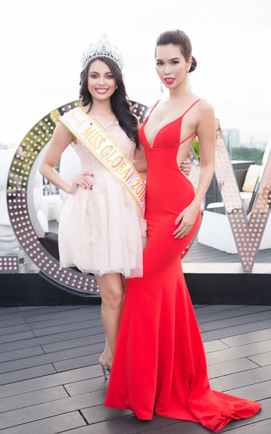Ha Anh goi cam ben Hoa hau Toan cau 2016 hinh anh 2