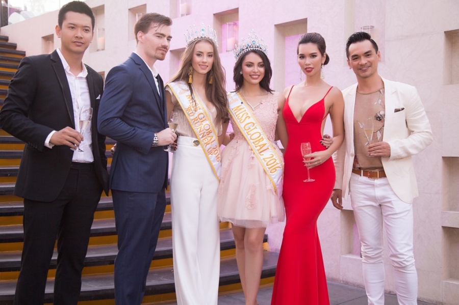 Ha Anh goi cam ben Hoa hau Toan cau 2016 hinh anh 8