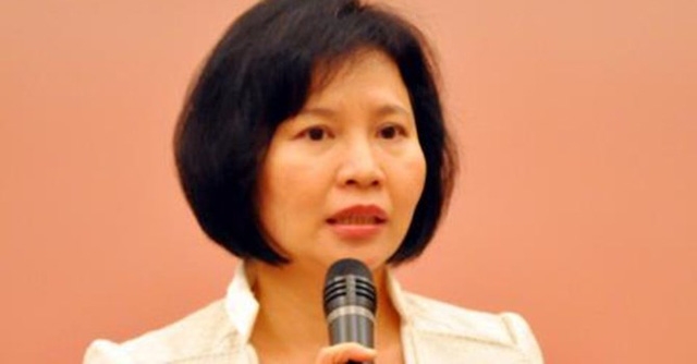  Thứ trưởng Hồ Thị Kim Thoa đang là tâm điểm dư luận khi bà và các thành viên khác trong gia đình sở hữu khối tài sản lớn tại doanh nghiệp. 