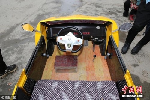 Tự chế dàn Lamborghini mui trần để... đưa cháu đi học ảnh 9