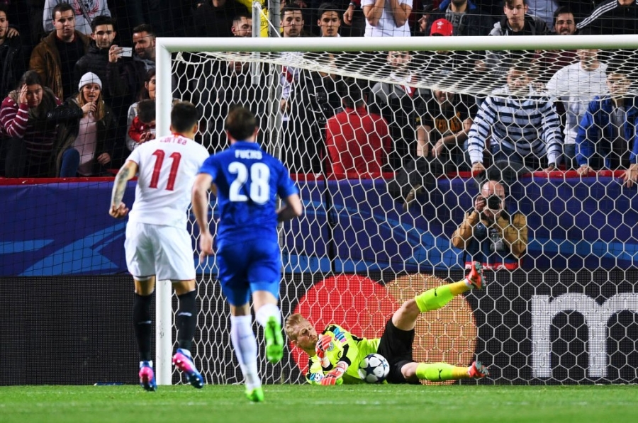 Vardy giup Leicester nuoi hy vong o Champions League hinh anh 4