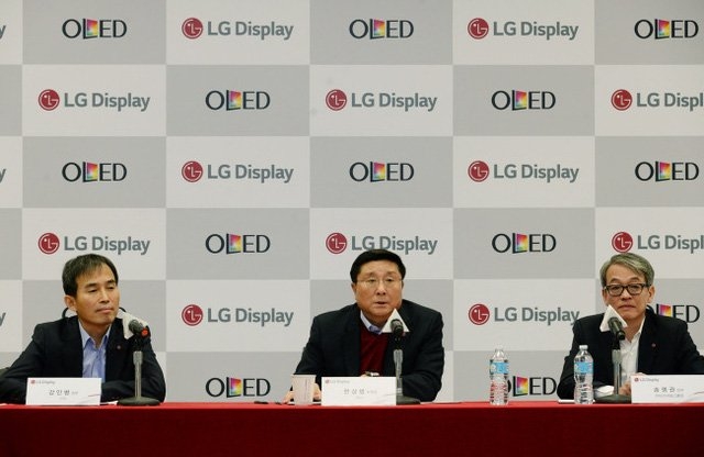 iPhone 8, màn hình OLED, Apple