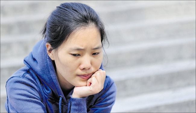 Khi phát hiện bị phản bội, phụ nữ khôn ngoan sẽ không bao giờ làm những điều này - Ảnh 2.