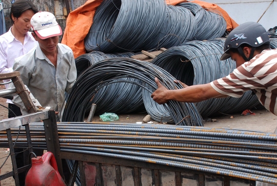 Các doanh nghiệp thép có kết quả kinh doanh đột biến trong năm 2016 Ảnh: TẤN THẠNH