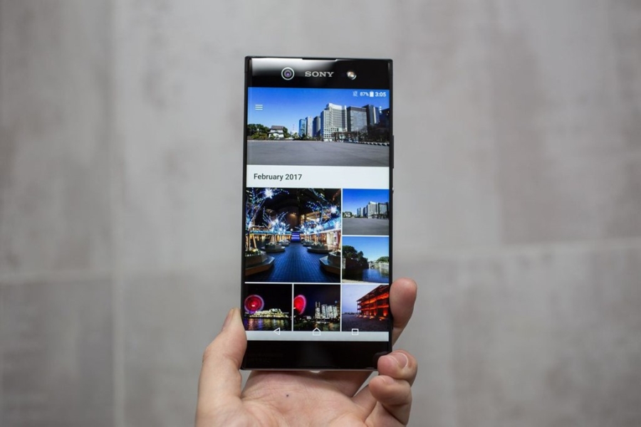 Can canh Xperia moi: Su bao thu cua Sony hinh anh 10