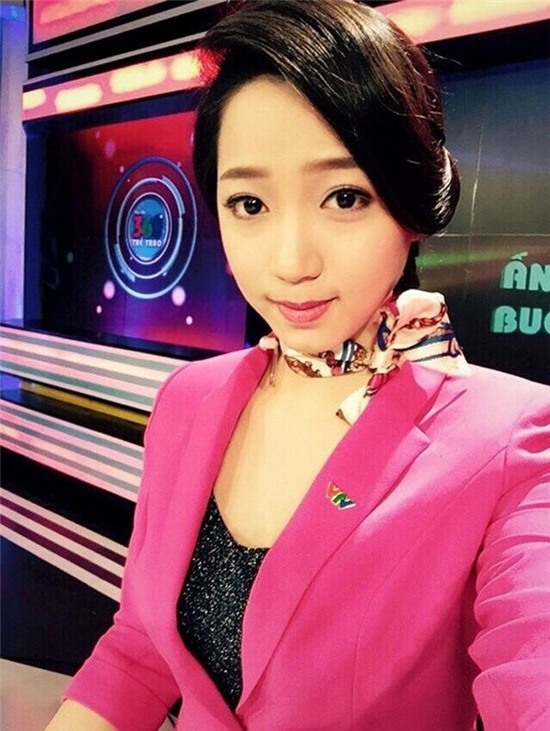 nhung mc 9x vua tai vua dep gay an tuong manh voi khan gia vtv hinh anh 3