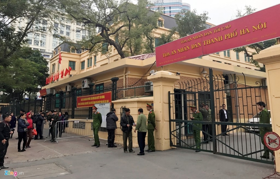 Xe dac chung dan giai Ha Van Tham va dong pham hau toa hinh anh 2