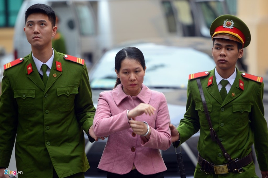 Xe dac chung dan giai Ha Van Tham va dong pham hau toa hinh anh 7