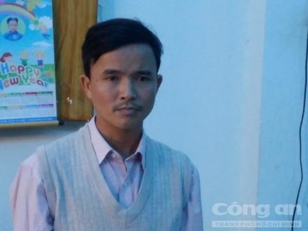 bat ke lua dao “chay” vao truong cong an hinh anh 1