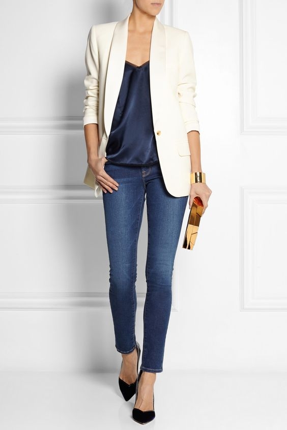 Đổi gió cho trang phục công sở hàng ngày với cặp đôi trời sinh: Quần jeans và áo blazers - Ảnh 6.