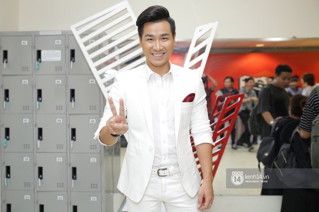 4 HLV The Voice mặc đơn giản hơn vòng Giấu mặt, Thu Minh luyện giọng cho học trò trước khi thi - Ảnh 10.