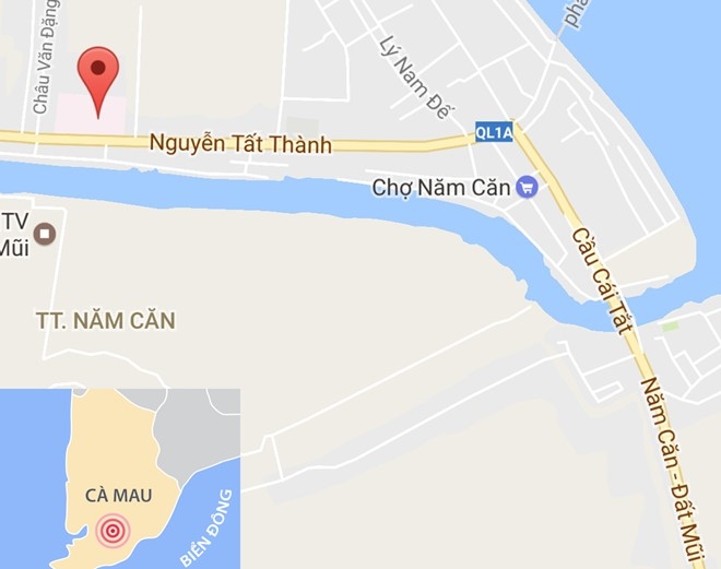 Bac si truong khoa tu vong trong phong truc hinh anh 2