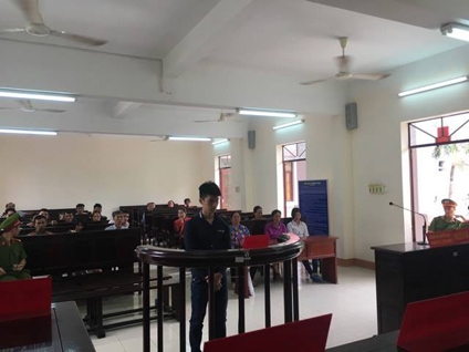  Bị cáo Đặng Chí Tình tại phiên tòa 