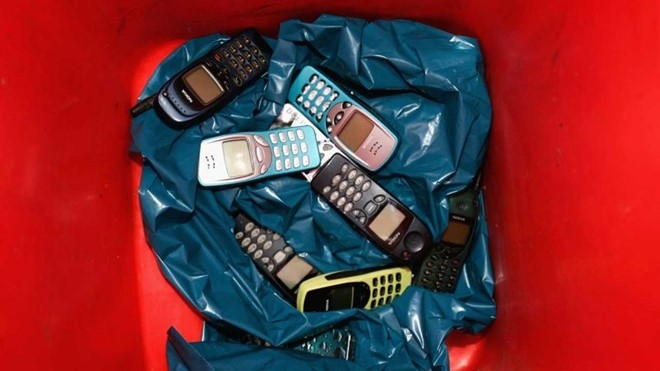 Nuoc co sai lam mang ten 3310 cua Nokia hinh anh 1