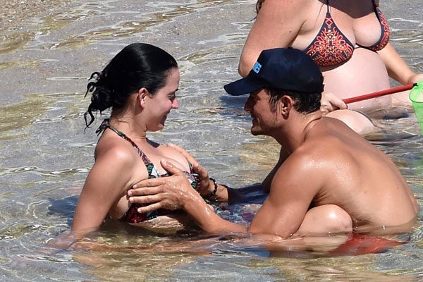 chuyen-tinh-on-ao-cua-orlando-bloom-va-katy-perry-10