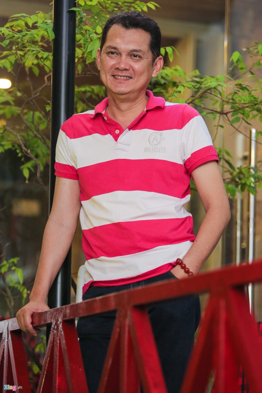 Cuoc song khong vo con cua NSUT Huu Chau o tuoi 50 hinh anh 4