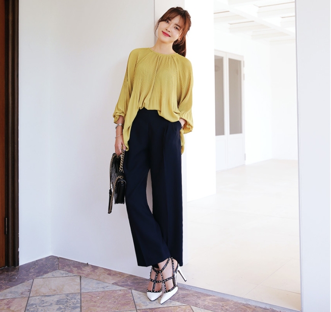 Lên đồ đi chơi vừa duyên dáng vừa ấm ấp cho ngày cuối tuần sáng nắng tối se lạnh - Ảnh 14.